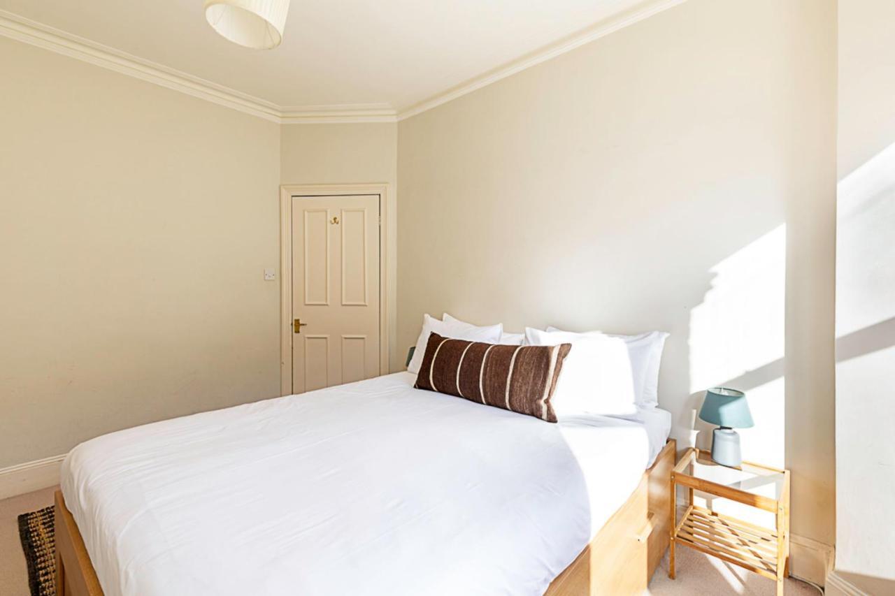 Cosy Flat In Battersea Park Londra